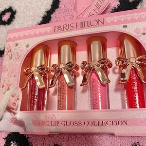 Paris Hilton Lipgloss Set